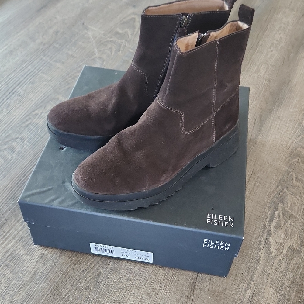 Eileen Fisher Women's Rich Brown Suede Boots